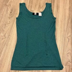 Saks Fifth Avenue Teal Tone Tank